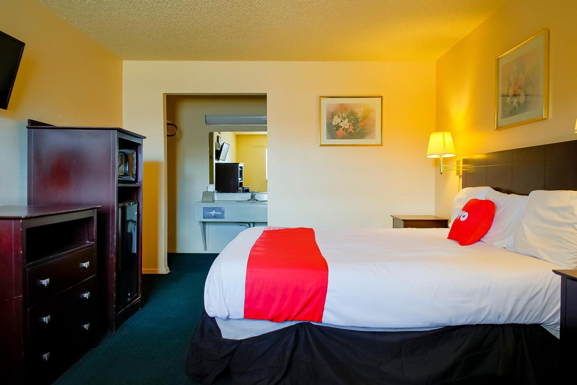 Duncan Inn By Oyo, Ok - Hwy 81 Near Chisholm Casino Bagian luar foto